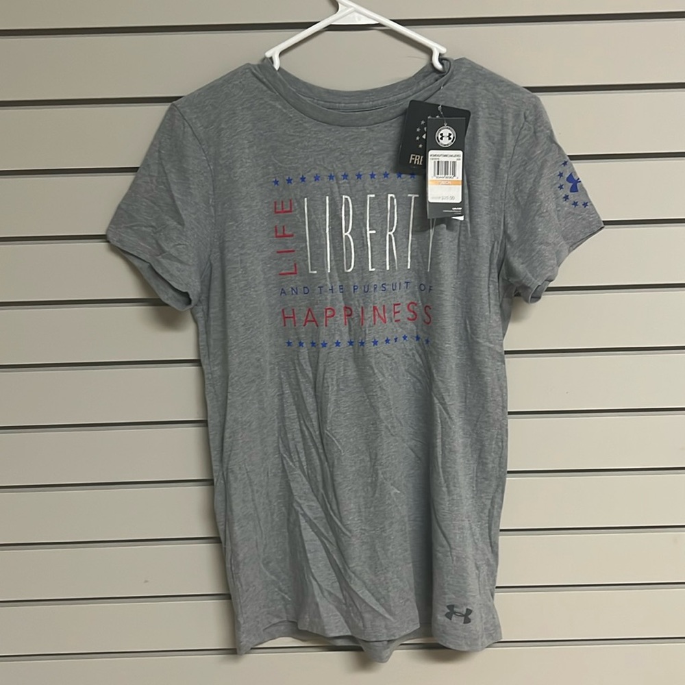 Under Armour, women’s freedom shirt